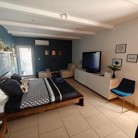 Suite 2 Lits Auberge Du Manala Hotel 24 24 Proche Basel Saint-Louis  Exterior photo